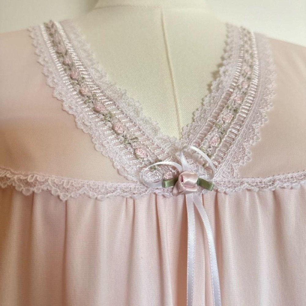 VTG Pastel Blush Flutter-Sleeve Lace Trim Nightgown Slip Dress Coquette 🌸 1X